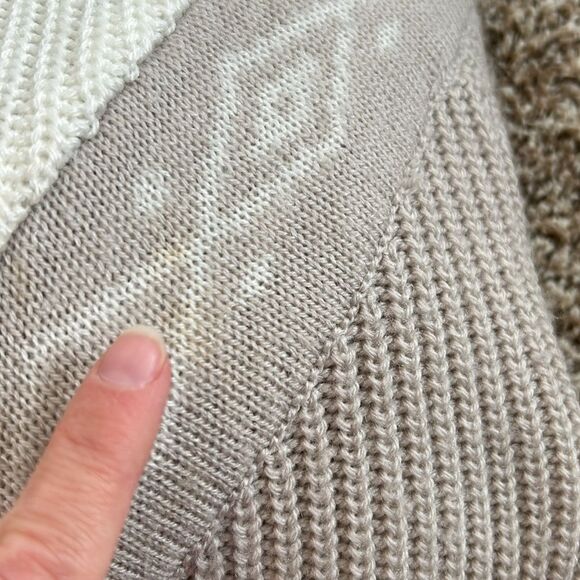 Vintage Chevron Longsleeve Womens Petite Cream Beige Sweater - Picture 12 of 14